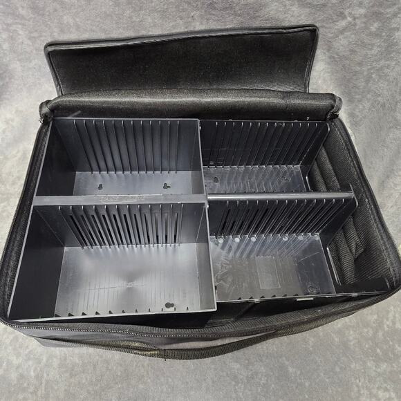 Case Logic CD Jewel Case Holder Removable Mountable Tray Travel Hand Bag 60 CD's - Picture 7 of 12